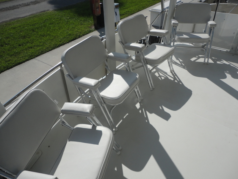 1995 Carver 370 Aft Cabin Motor Yacht
