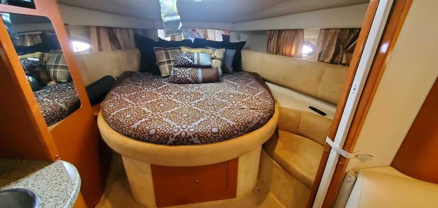 48 V Berth