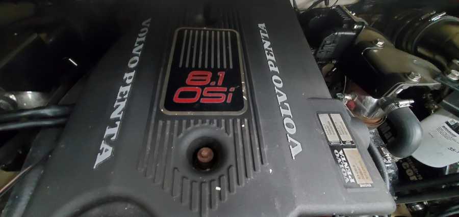 60 Volvo Penta 8.1