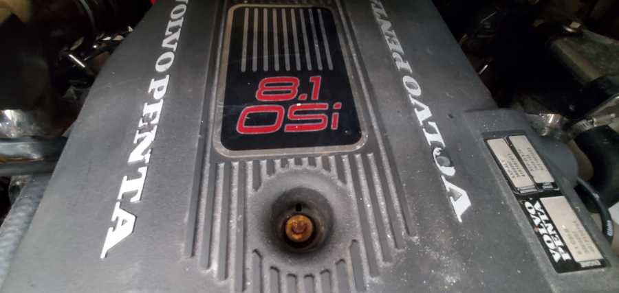 59 Volvo Penta 8.1