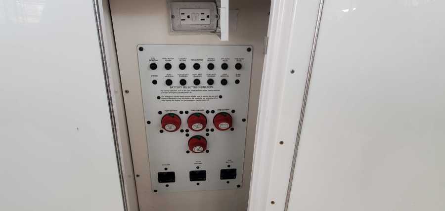 17 Power Switches And Breakers