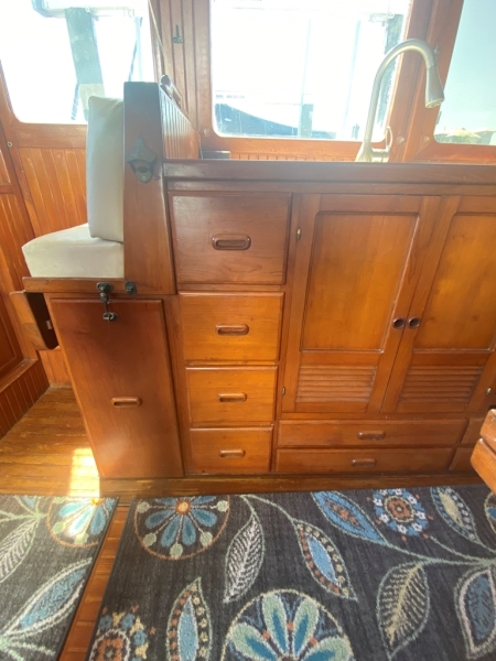 1985 CHB Senator
