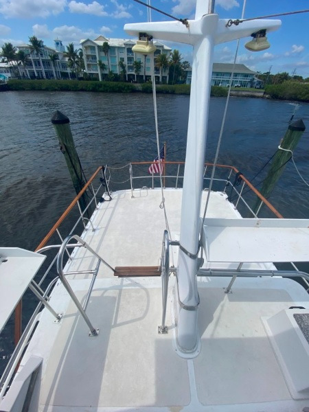 1985 CHB Senator