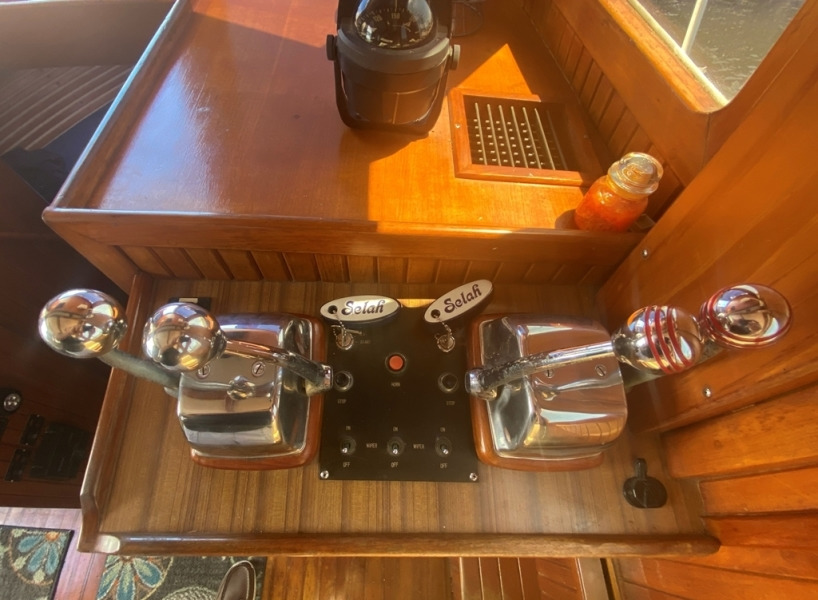 1985 CHB Senator