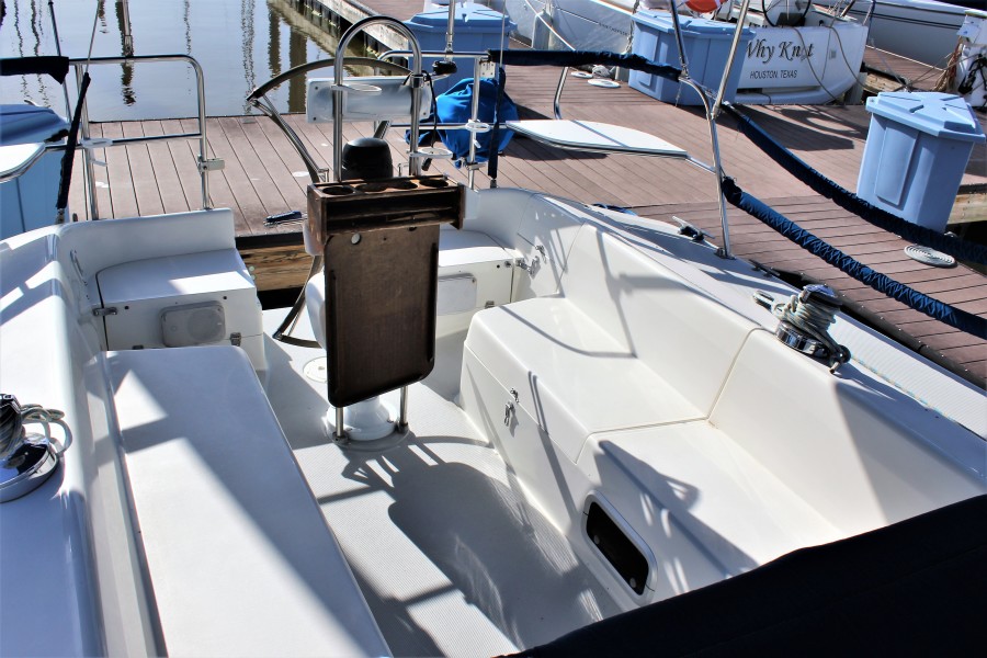 1994 Catalina 320