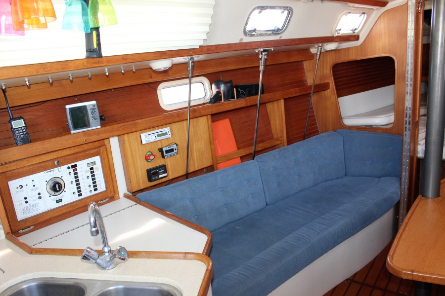 1994 Catalina 320