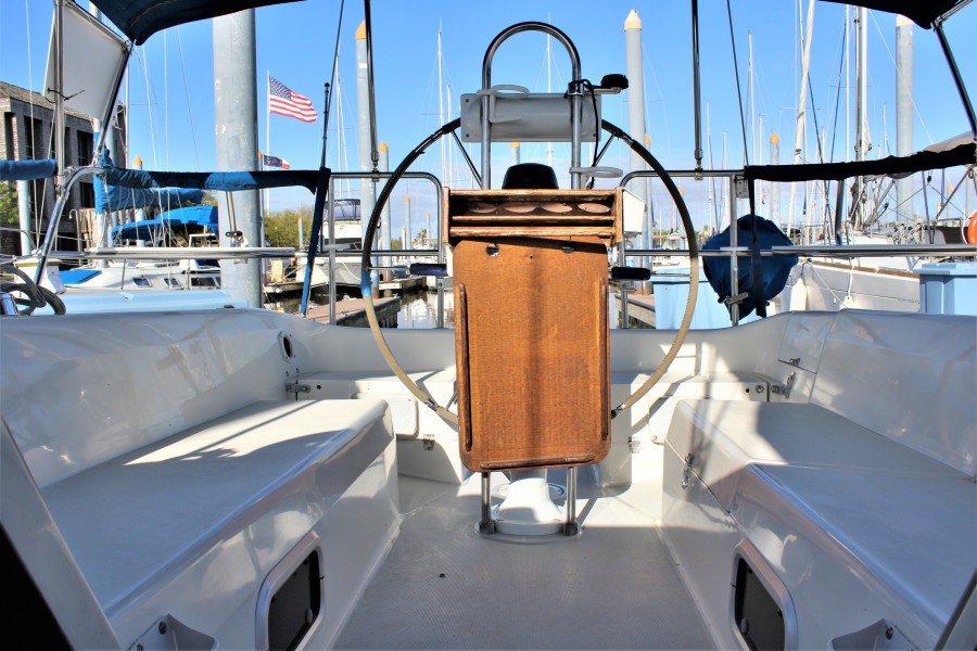 1994 Catalina 320
