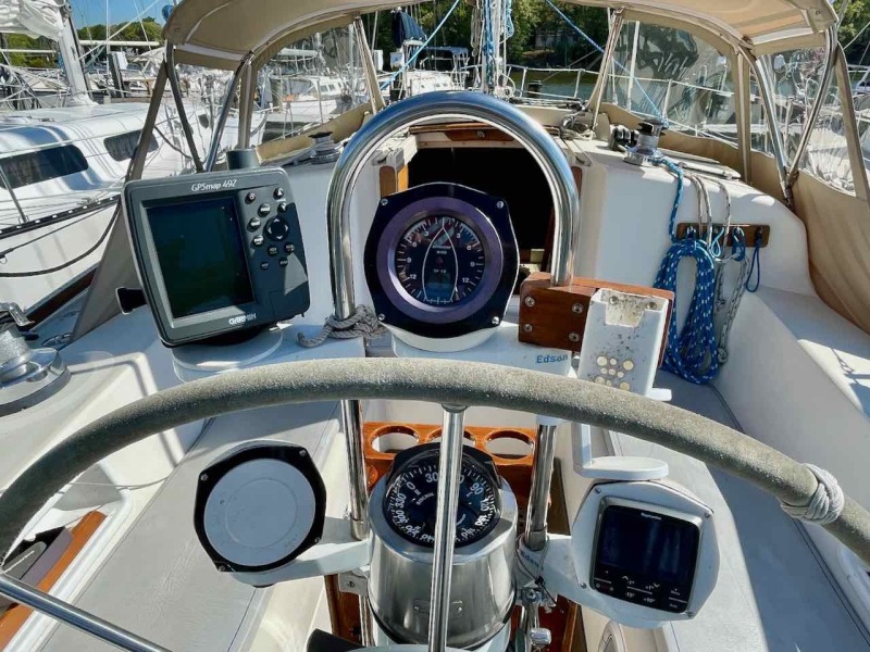 1989 Pearson 36-2