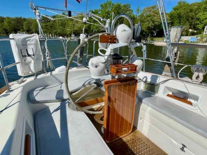 1989 Pearson 36-2