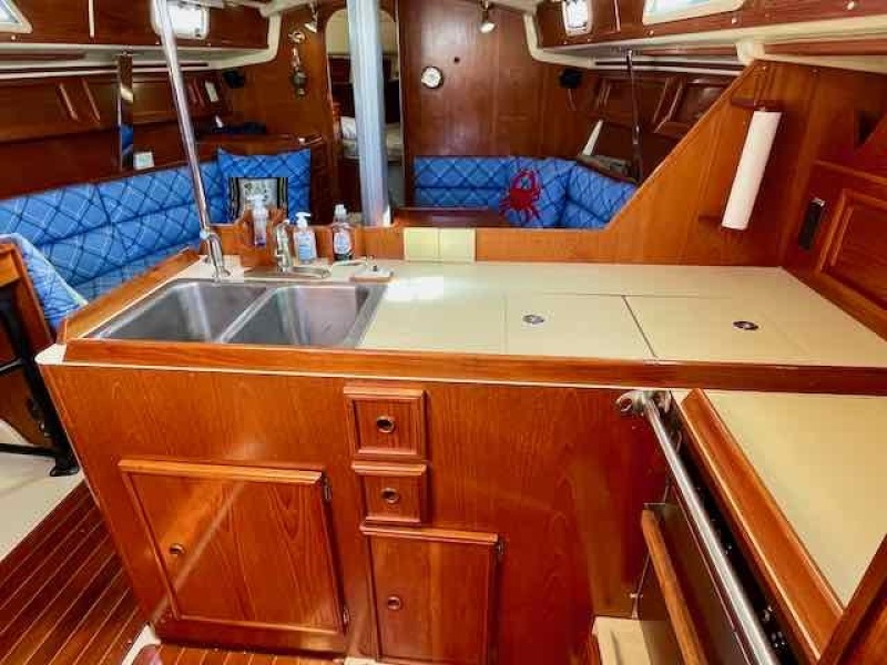 1989 Pearson 36-2