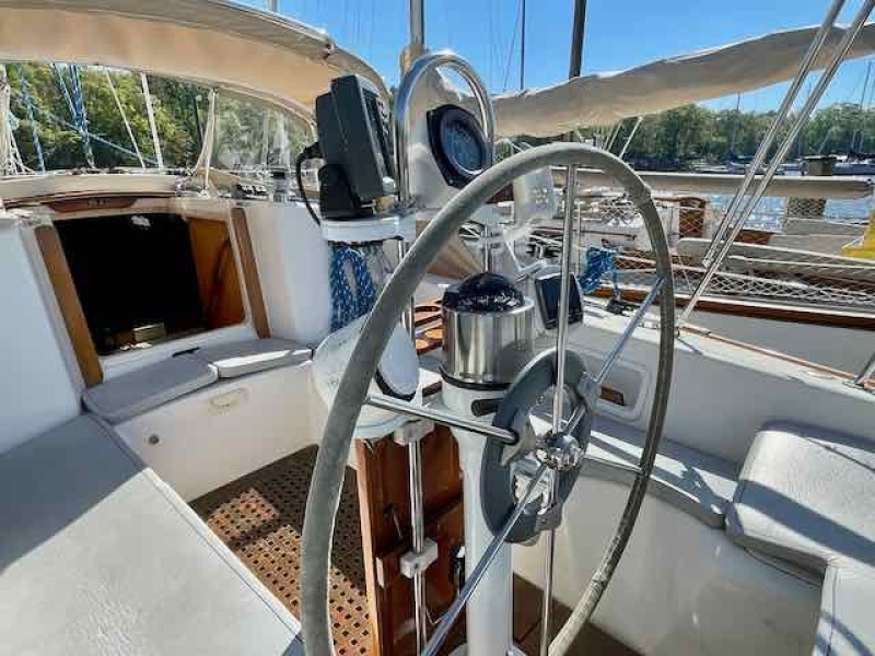 1989 Pearson 36-2