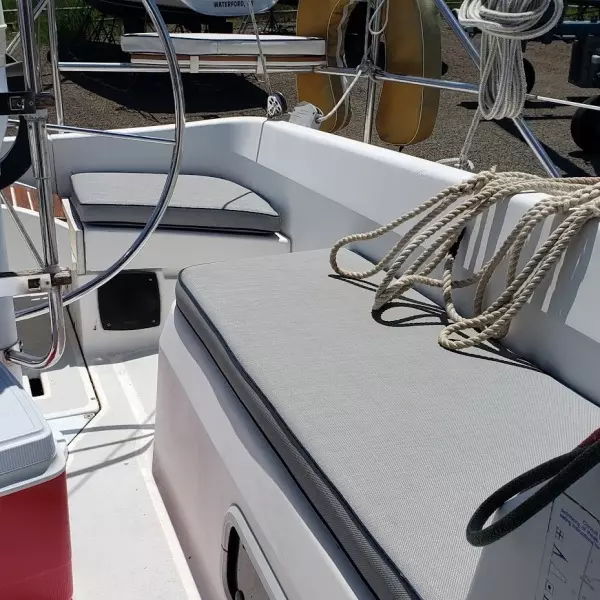 1993 Hunter Legend 35.5