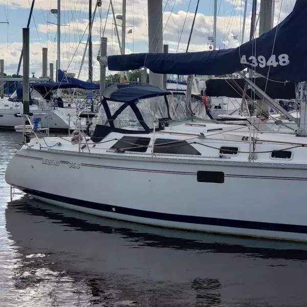 1993 Hunter Legend 35.5
