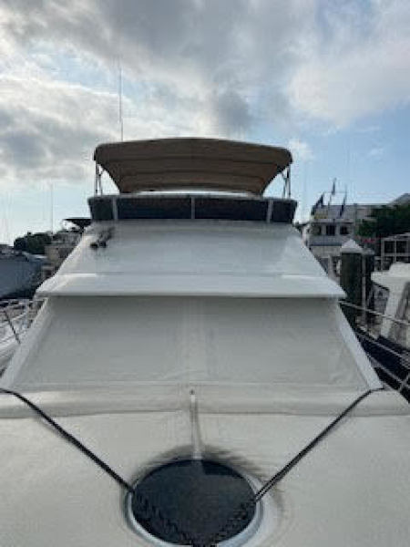 Forward Flybridge