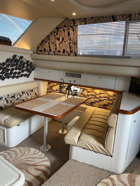 Dinette 1 