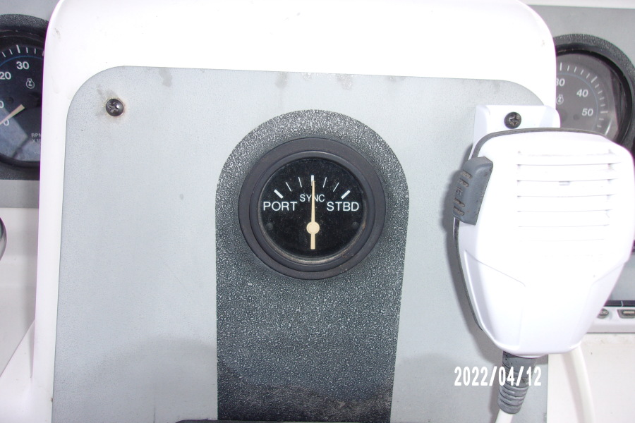 1995 Carver 310 Santego