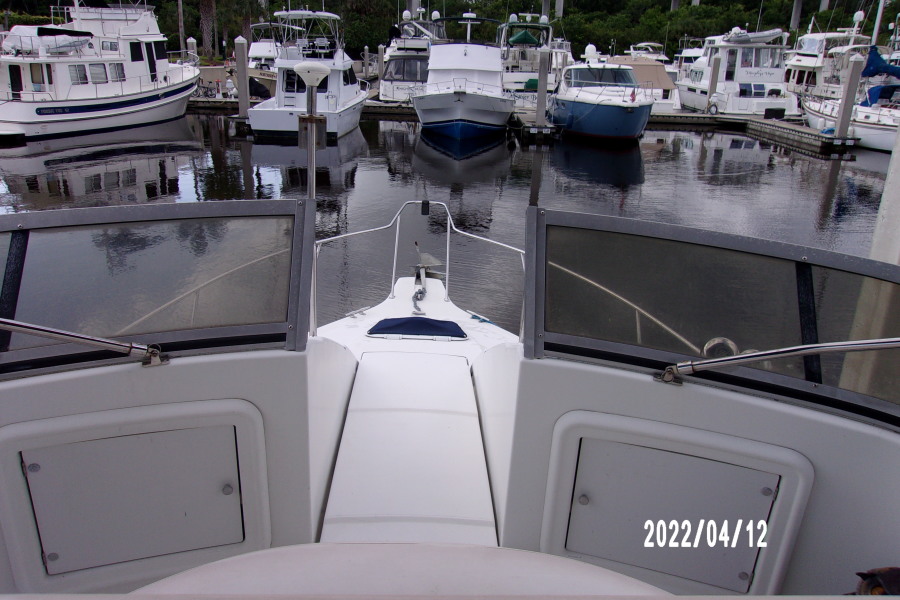 1995 Carver 310 Santego