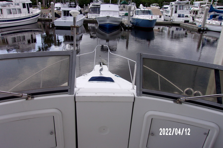 1995 Carver 310 Santego