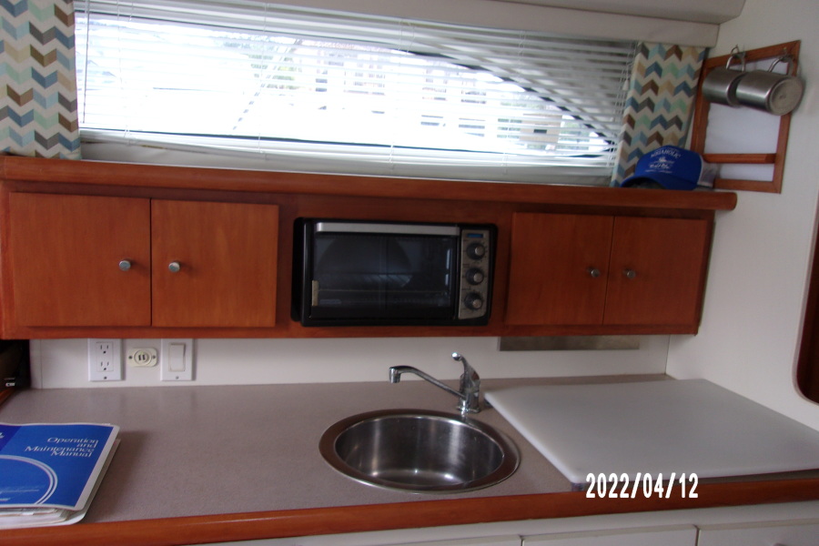 1995 Carver 310 Santego