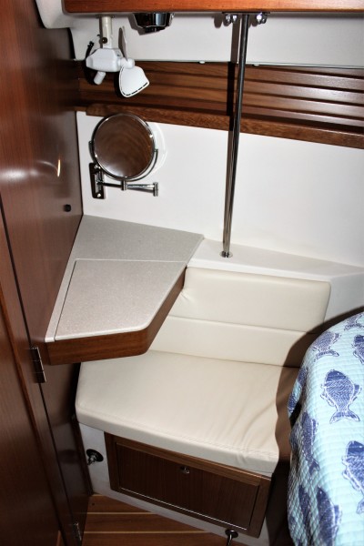 2012 Catalina 355
