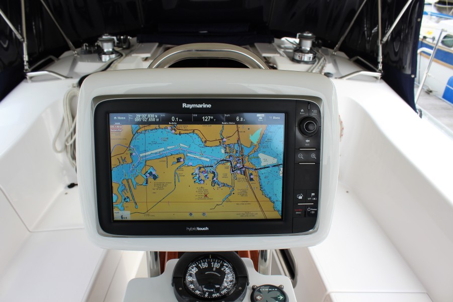 2012 Catalina 355