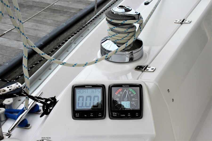 2012 Catalina 355