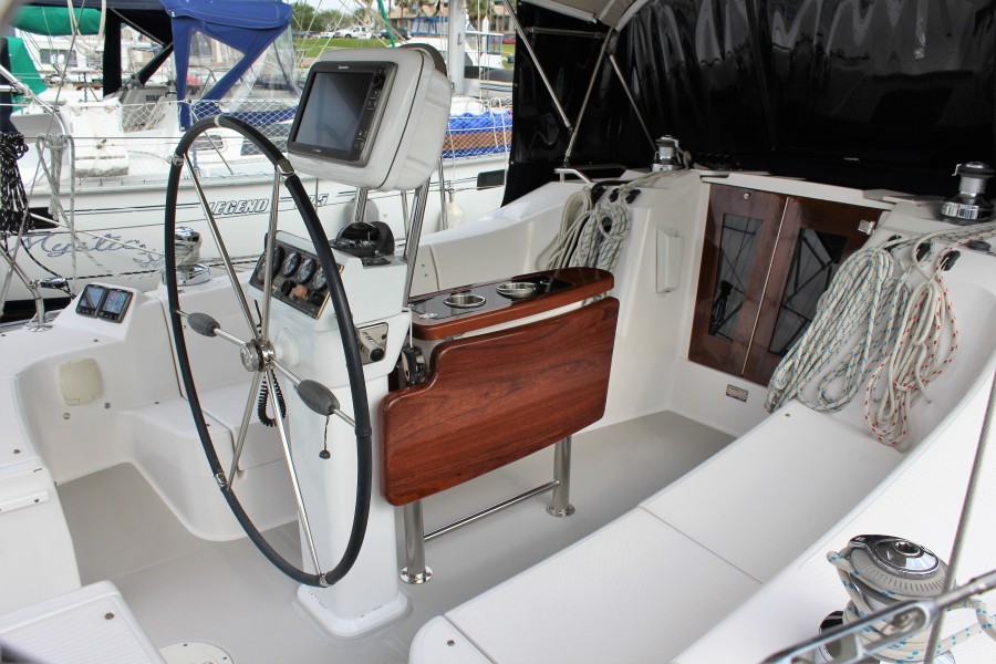 2012 Catalina 355