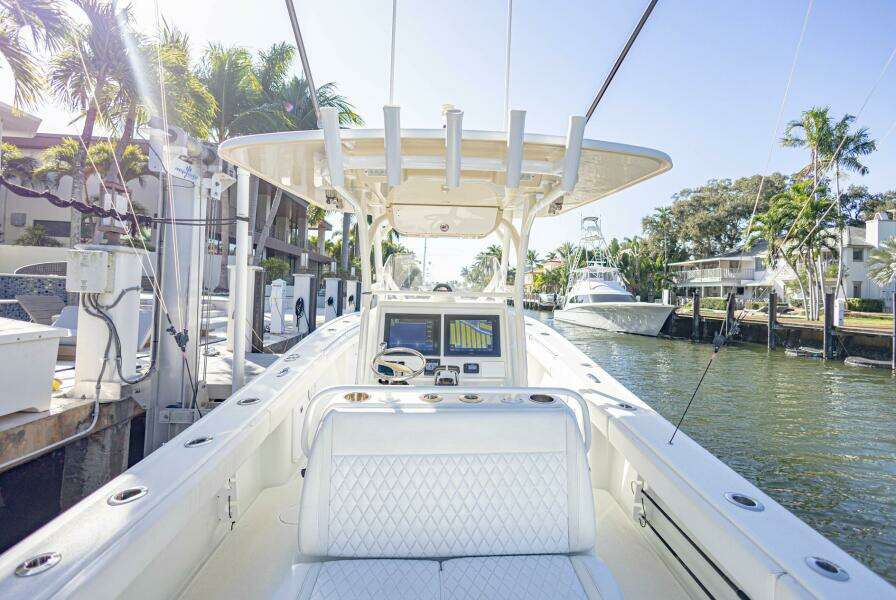 Done Deal 32ft Yellowfin Yacht For Sale
