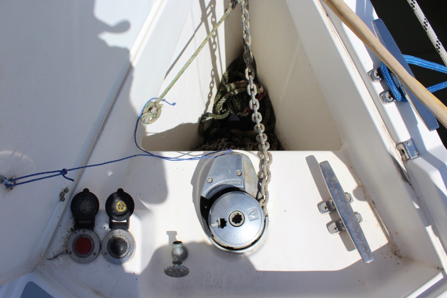 2004 Hunter 420