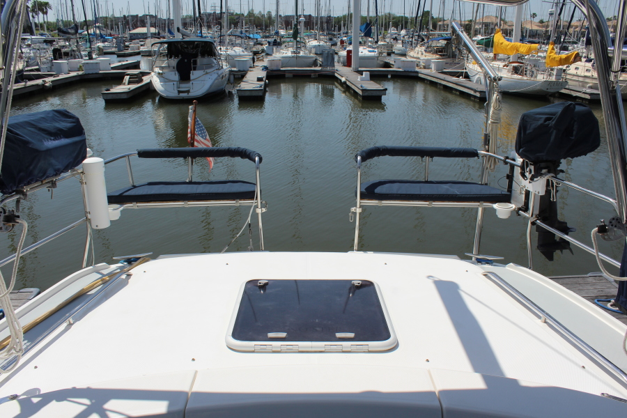 2004 Hunter 420