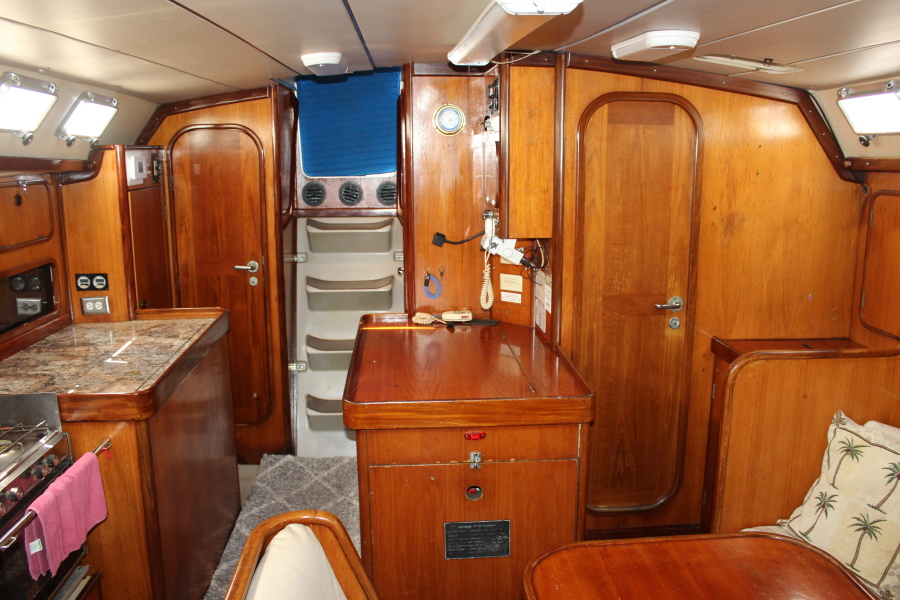 1988 Moorings Moorings 432
