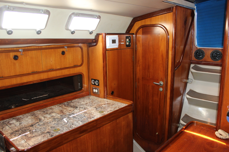 1988 Moorings Moorings 432