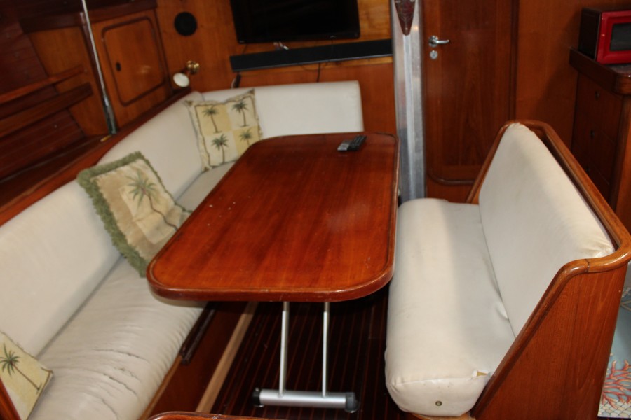 1988 Moorings Moorings 432