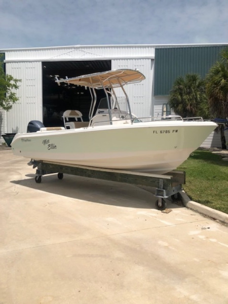 2015 Edgewater 208 CC