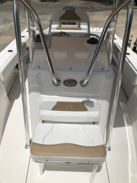2015 Edgewater 208 CC