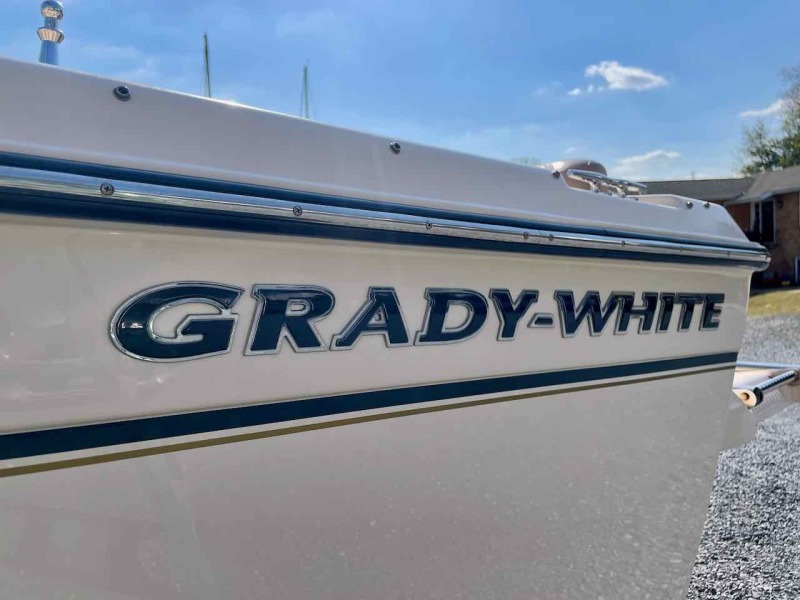 2013 Grady-White 205 Freedom