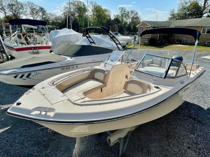 2013 Grady-White 205 Freedom