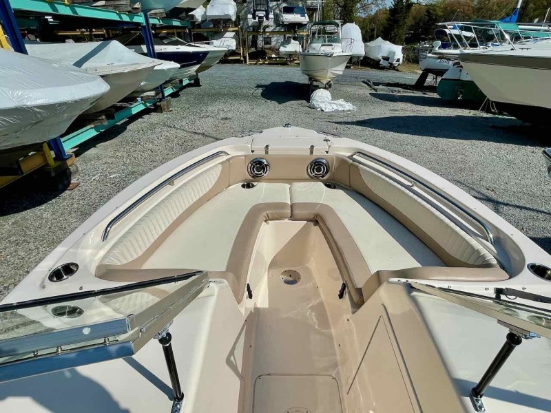 2013 Grady-White 205 Freedom