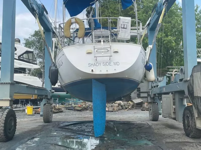 Raven 33ft CAL Yacht For Sale
