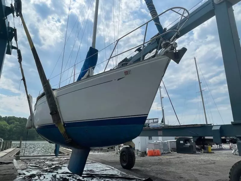 Raven 33ft CAL Yacht For Sale