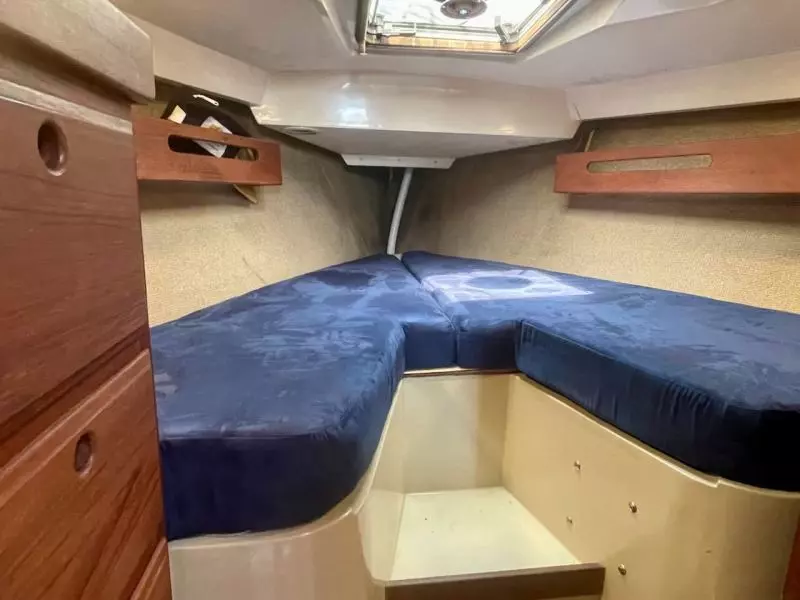 Raven 33ft CAL Yacht For Sale
