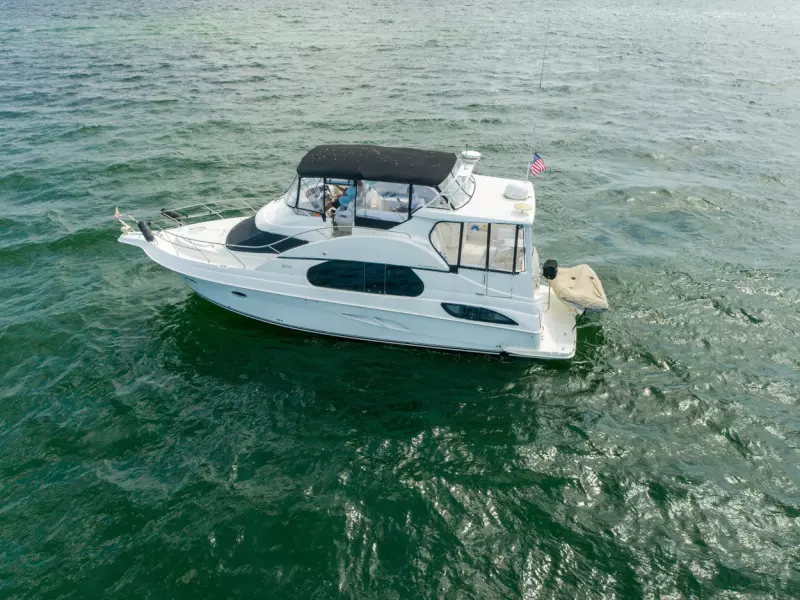 2004 Silverton 43 Motor Yachts