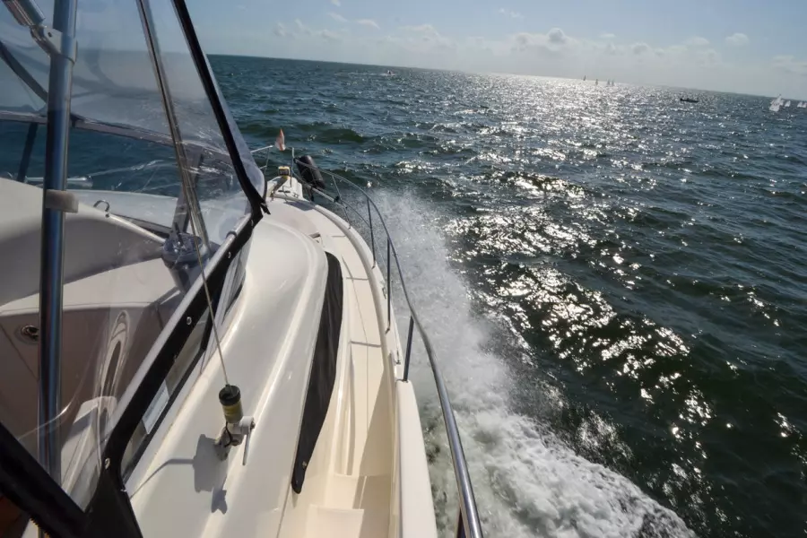 2004 Silverton 43 Motor Yachts