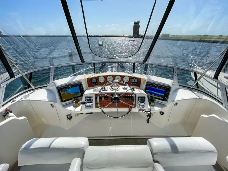 Helm & Electronics