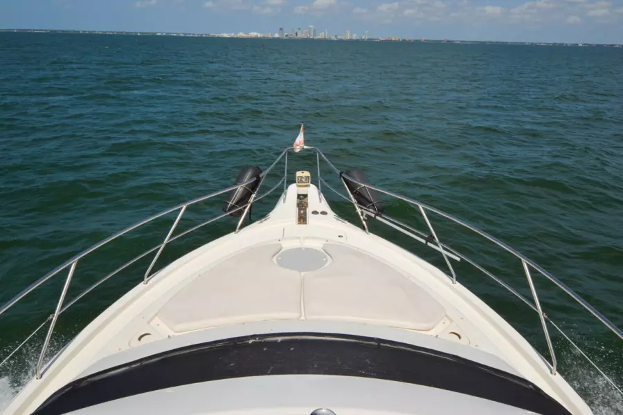 2004 Silverton 43 Motor Yachts