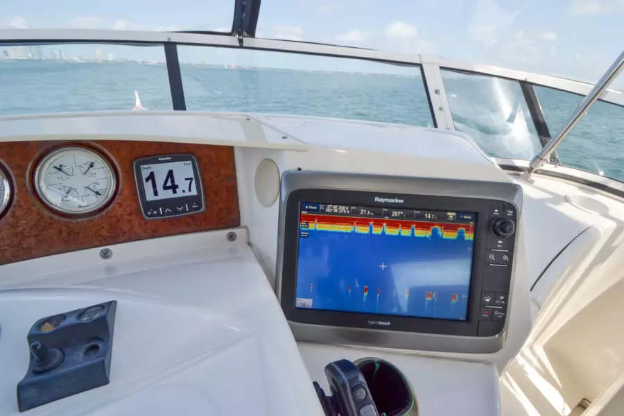 2004 Silverton 43 Motor Yachts