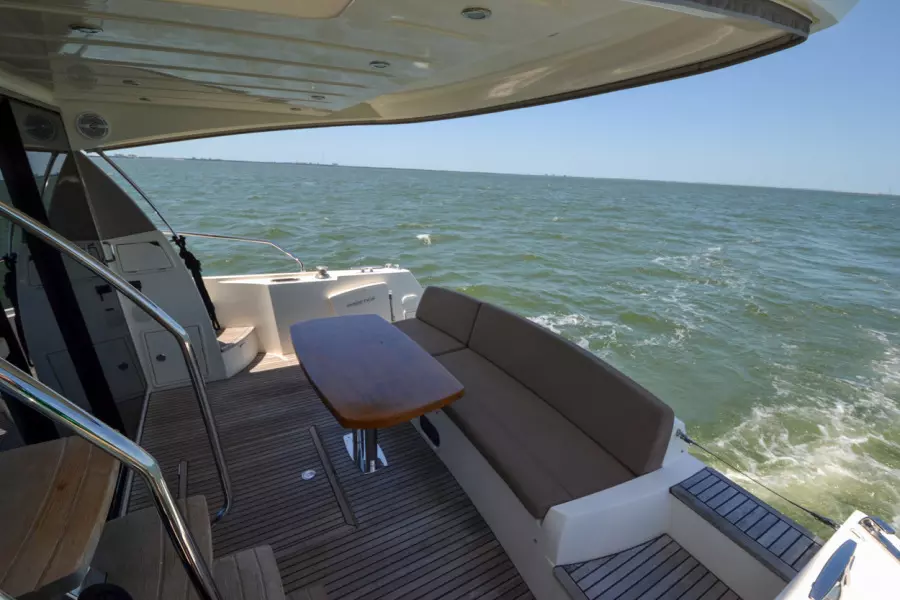 2014 Prestige 500 Fly