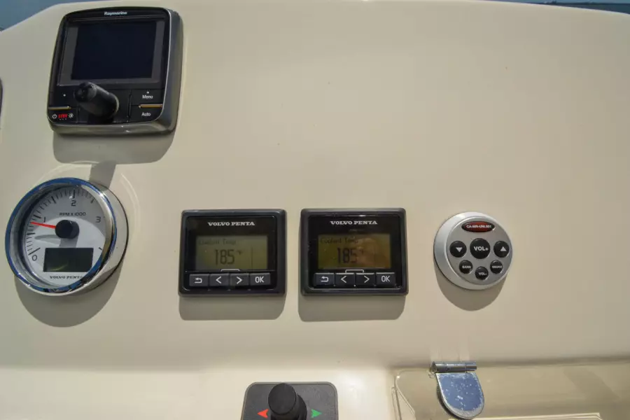 2014 Prestige 500 Fly