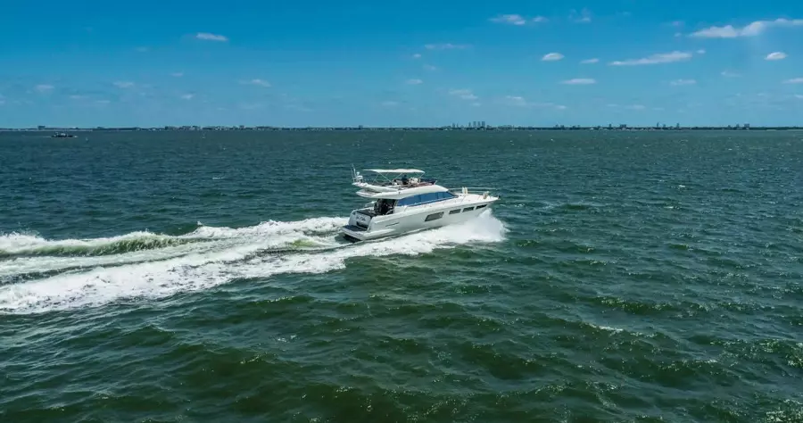 2014 Prestige 500 Fly