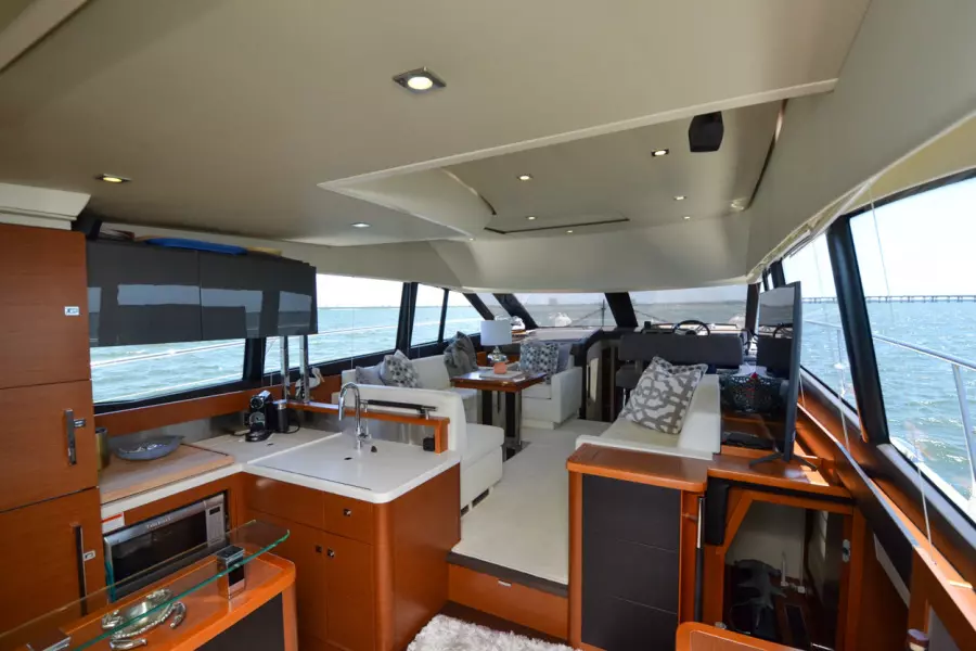 2014 Prestige 500 Fly